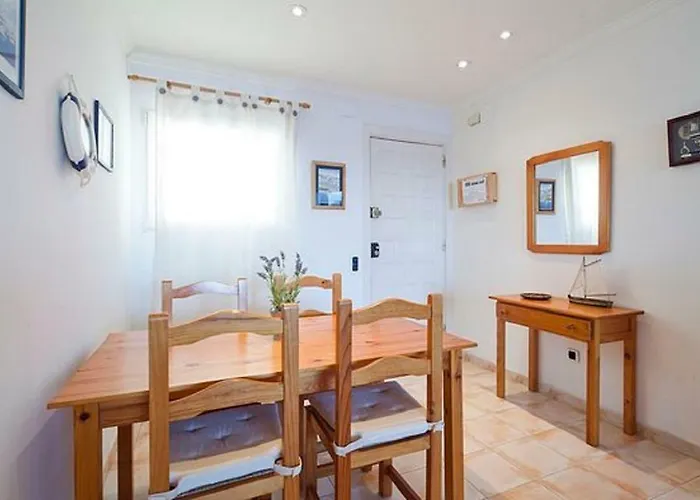 Beachfront Tamariua Costa Brava * El Port De La Selva