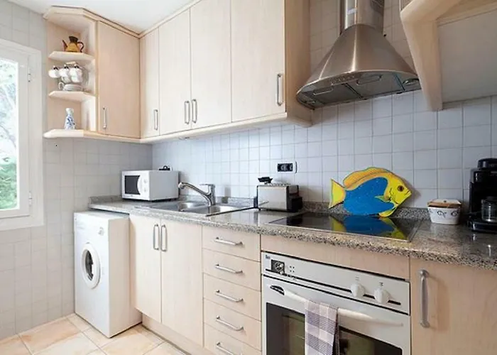 Beachfront Tamariua Costa Brava 公寓 *